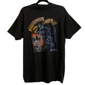 VINTAGE 1992 Where Legends Roam Graphic Tee